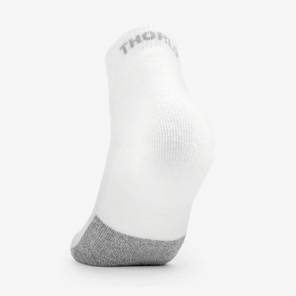 Light Cushion Ankle Tennis Socks | T1CMU